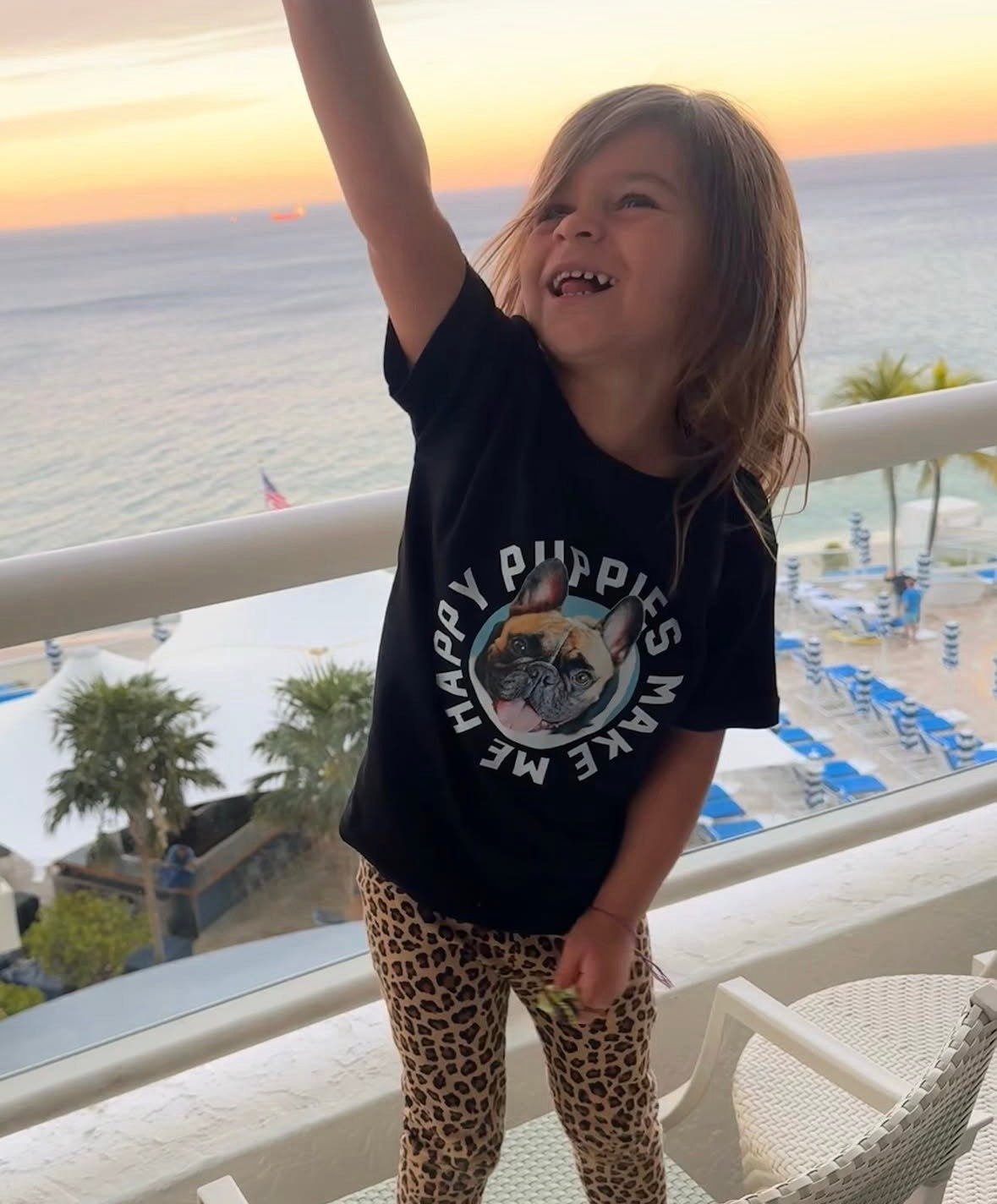 Your Dog Here - Smiley - Youth Tee - Puppies Make Me Happy